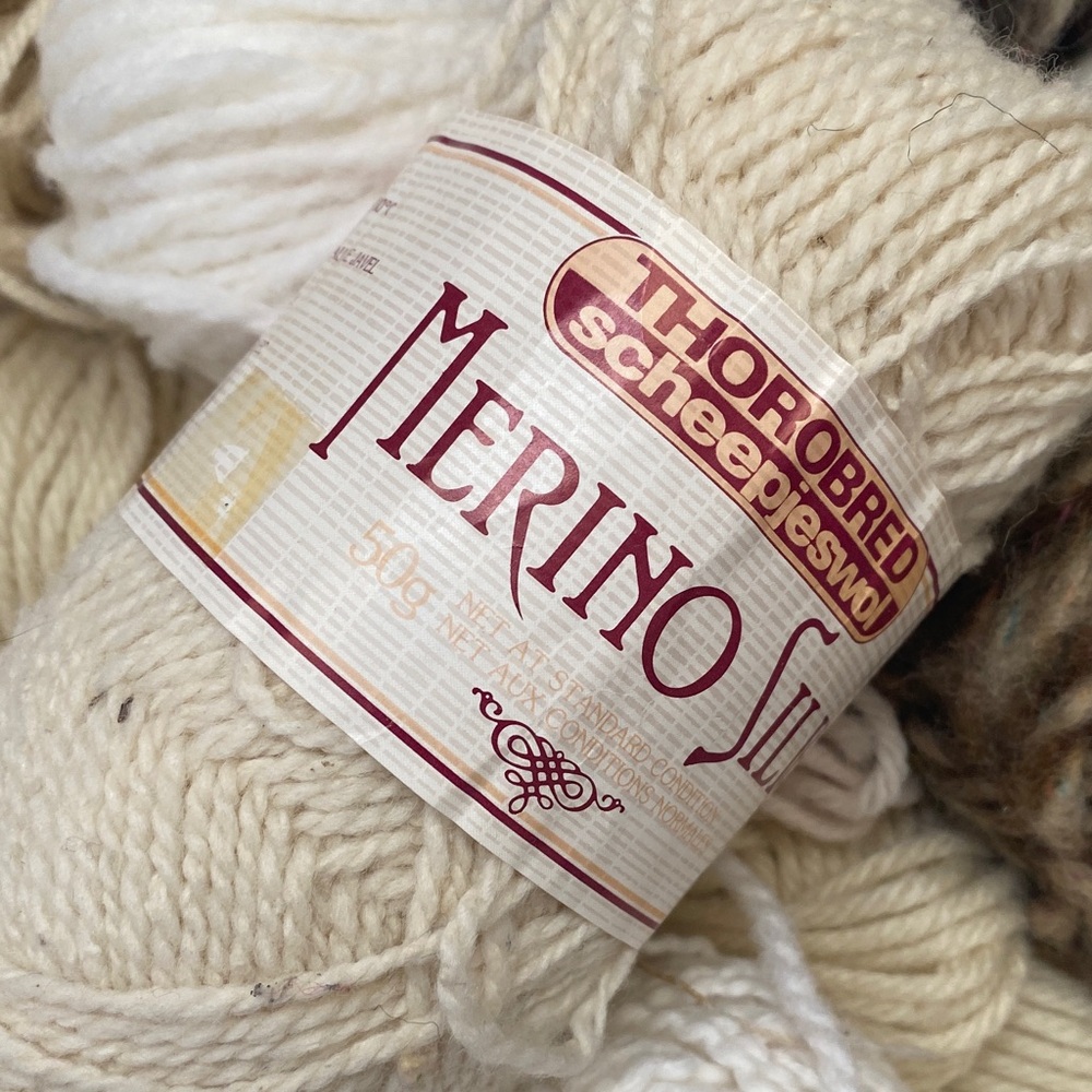 Yarn Bundle - Cream and Brown - Picture 4 of 7